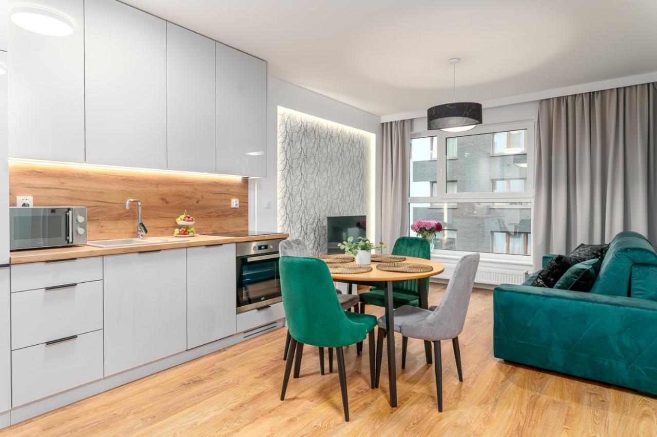 Star4You II Apartments Wrocław Buitenkant foto